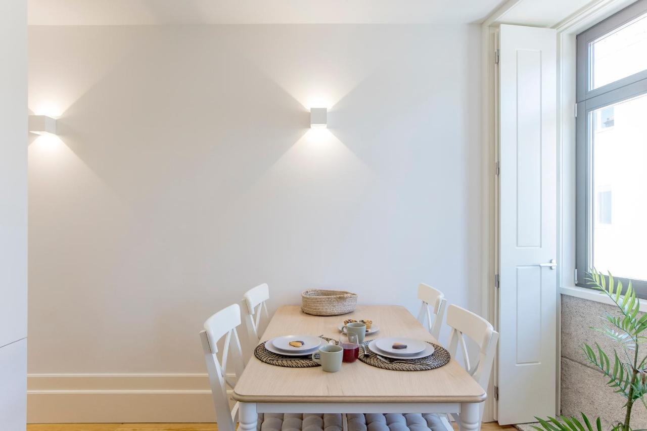 Cosy Flat Near Douro Apartment Porto Luaran gambar