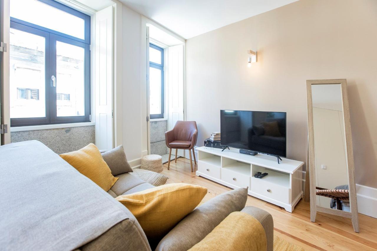 Cosy Flat Near Douro Apartment Porto Luaran gambar